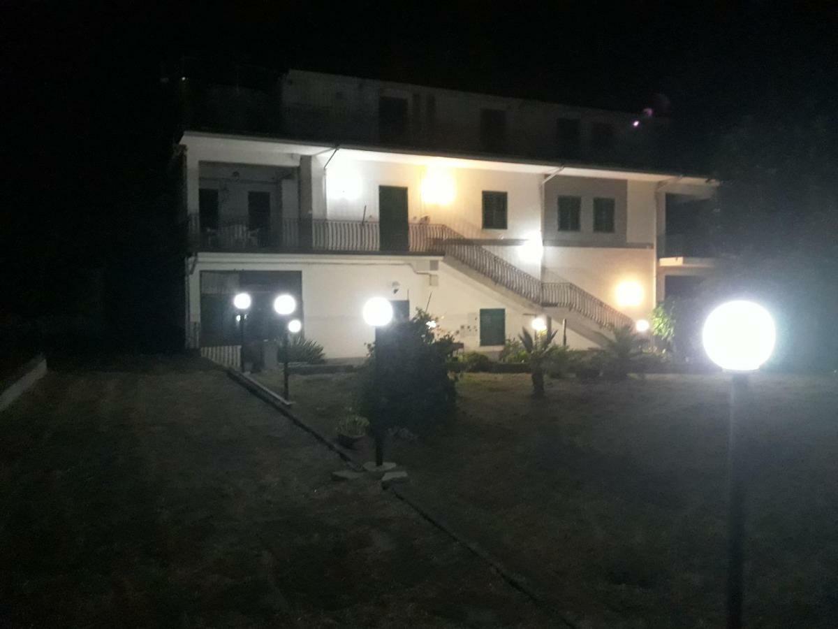 Casa Rosario Apartment Riposto Exterior photo